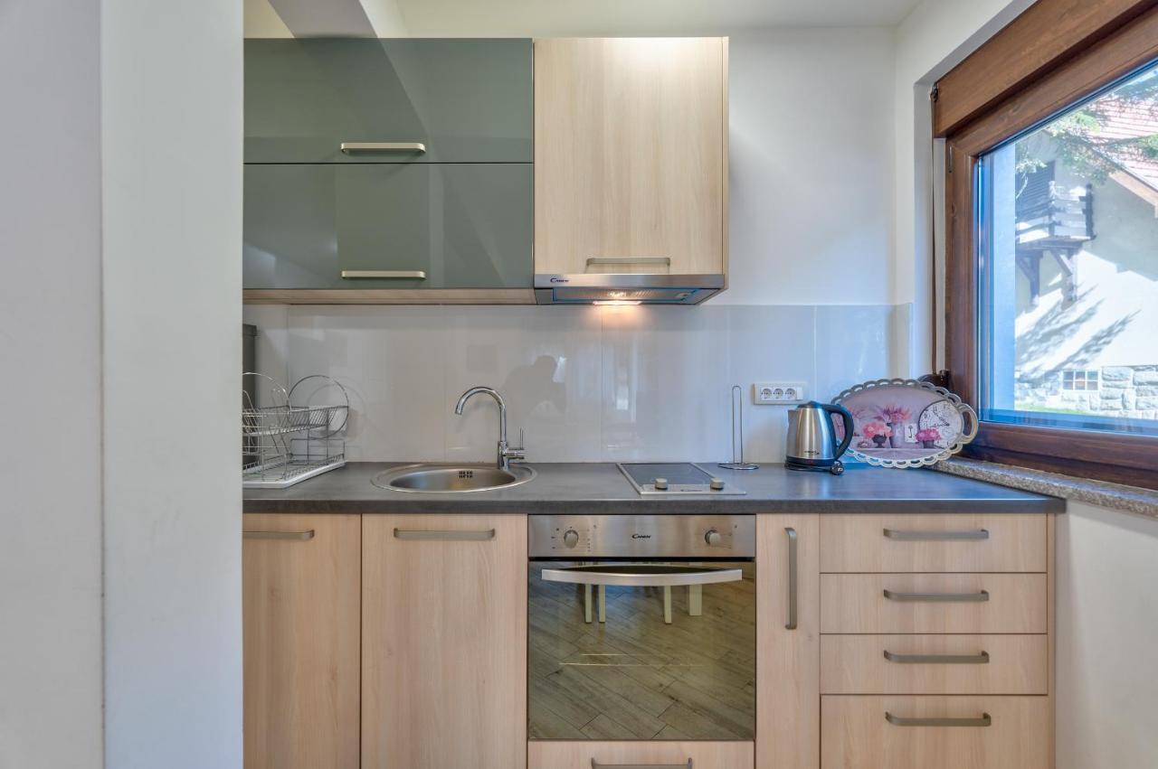 Lovac Apartmani Zlatibor Buitenkant foto