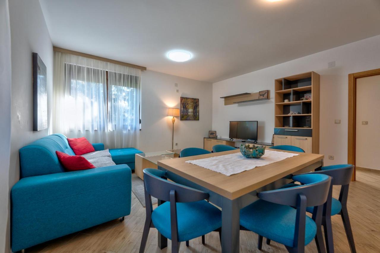Lovac Apartmani Zlatibor Buitenkant foto