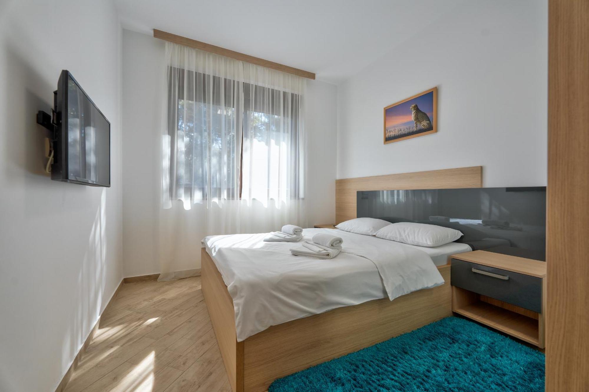 Lovac Apartmani Zlatibor Buitenkant foto