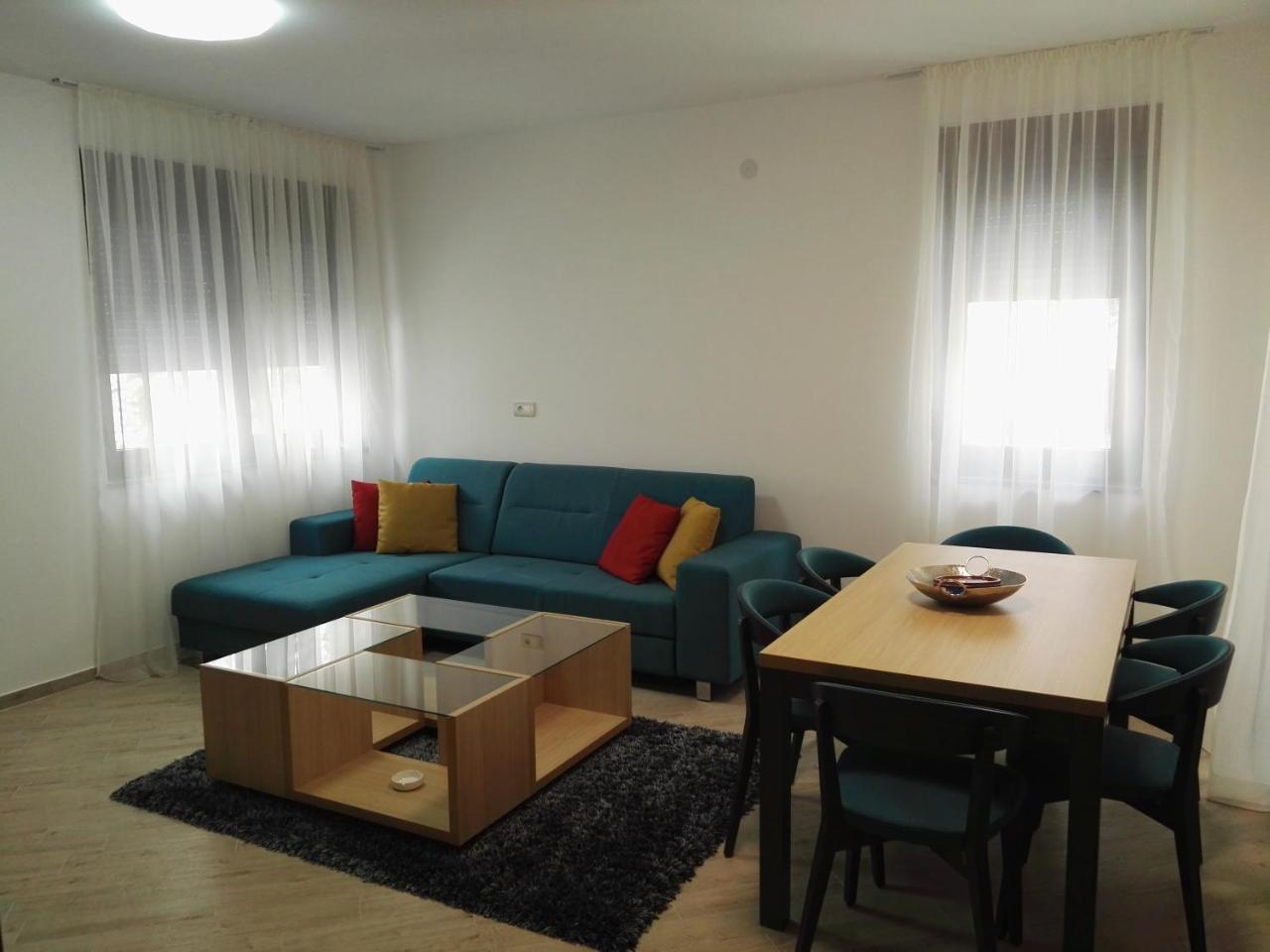 Lovac Apartmani Zlatibor Buitenkant foto